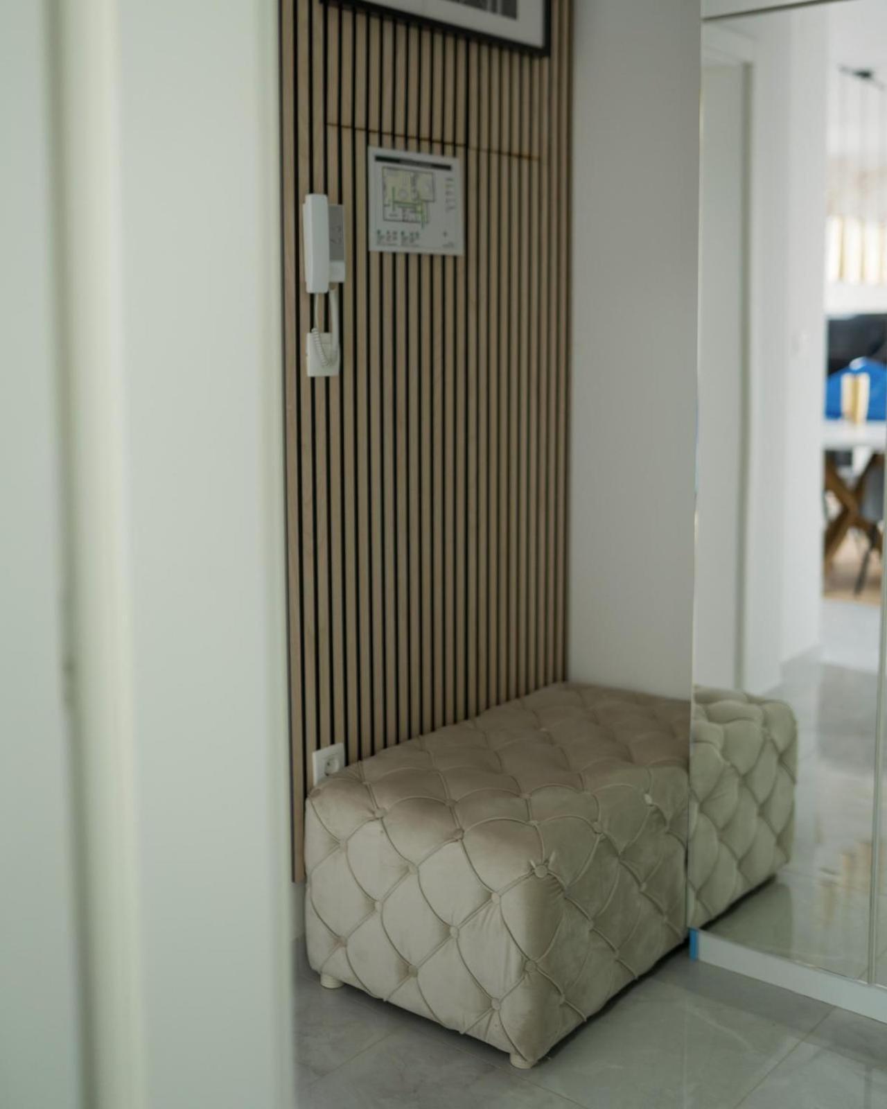 Apartman “Manhattan” Krizevci Exterior photo